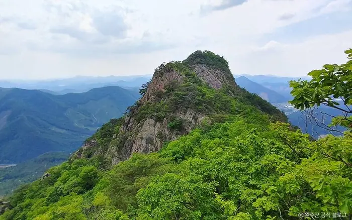 천등산(완주) · 관광지