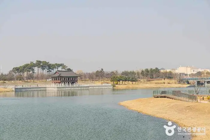 청라호수공원 · 관광지
