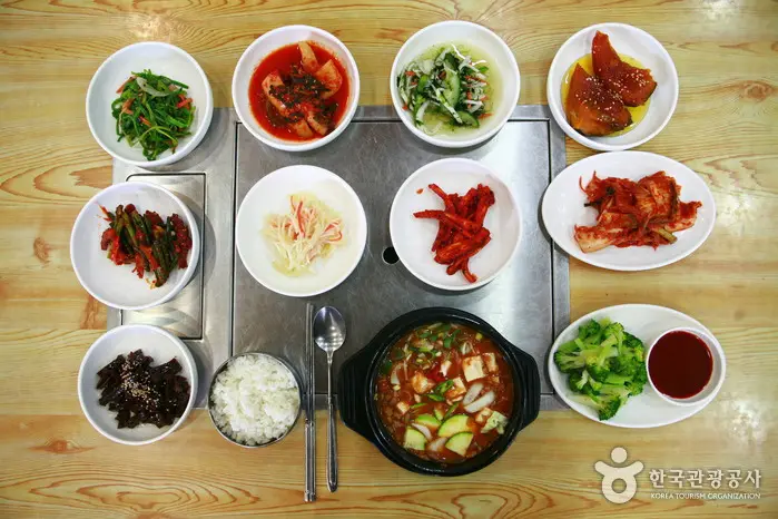 우리마을 · 음식점
