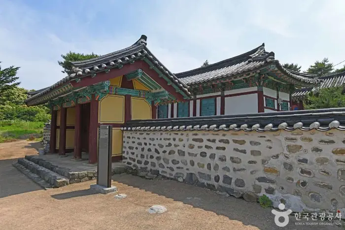 창렬사 · 관광지