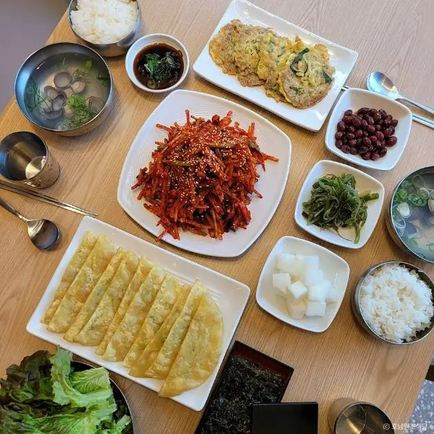 호남원조식당 · 음식점