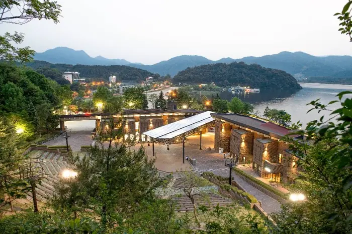 KT&G 상상마당 춘천 · 관광지