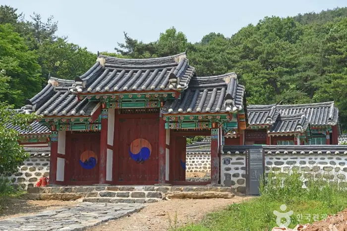 칠산서원 · 관광지