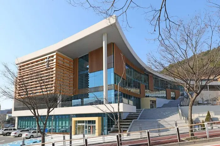한국효문화진흥원 · 문화시설