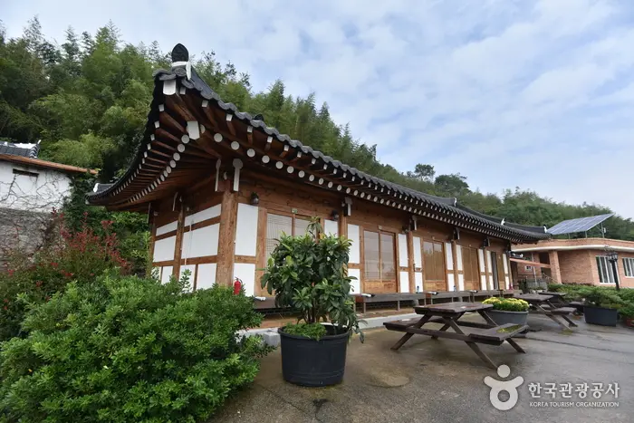 순천만민속한옥펜션 · 숙박