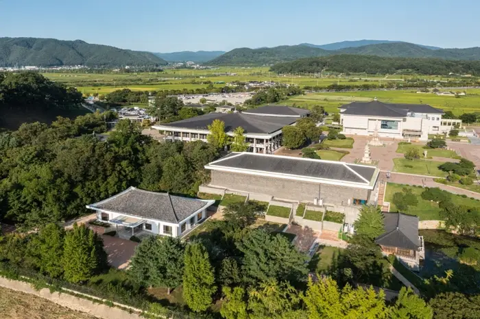 국립경주박물관 신라천년서고 · 문화시설