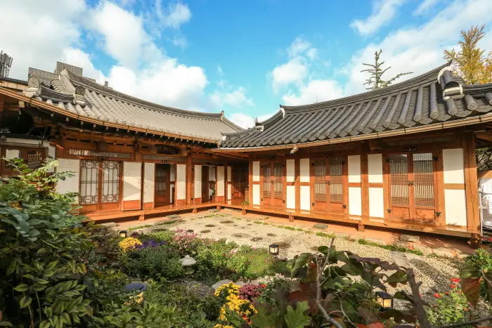 부경당 · 숙박