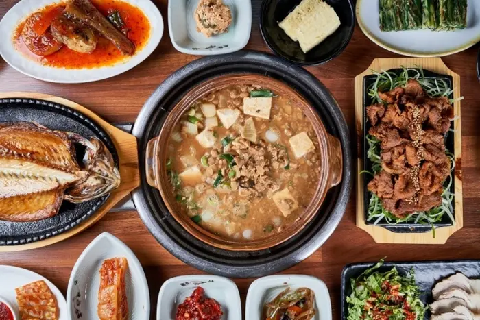 산동장안식당 · 음식점