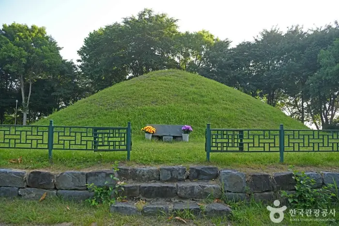 전견훤묘(견훤왕릉) · 관광지