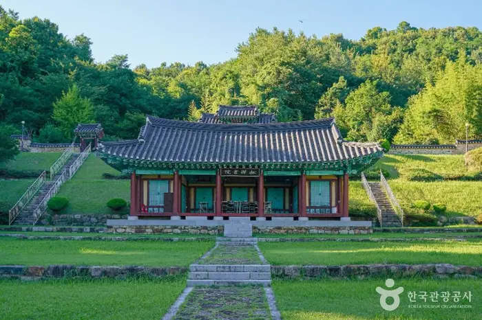 송담서원(김해) · 관광지