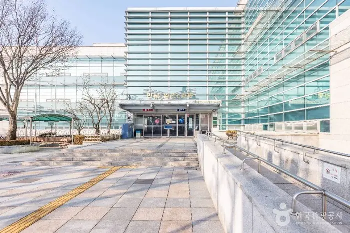 인천 계양도서관 · 문화시설