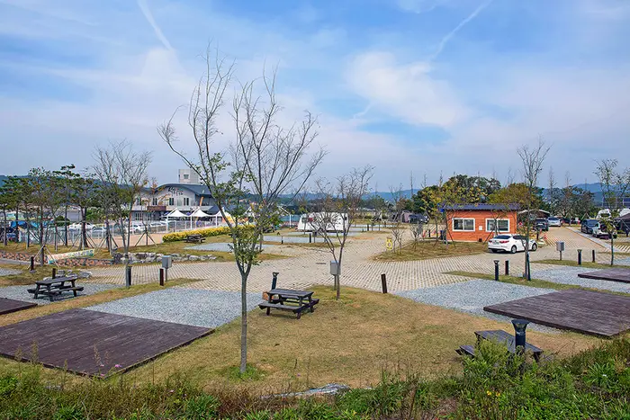 석양마을주포오토캠핑장펜션 · 레포츠