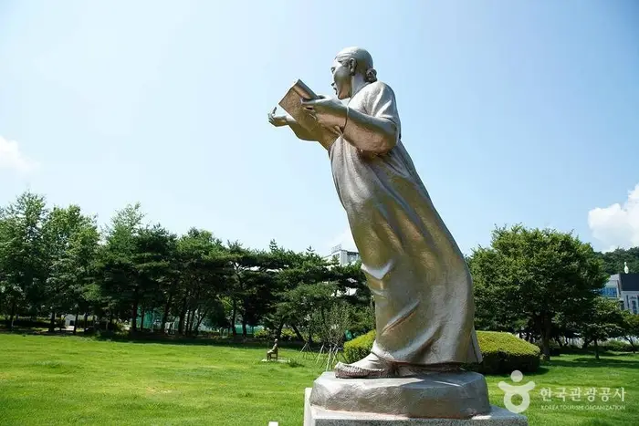 윤희순의사 동상 · 관광지