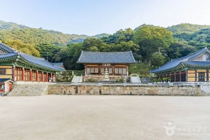 수덕사(예산) · 관광지