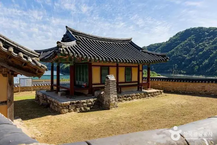 옥천 독락정 · 관광지