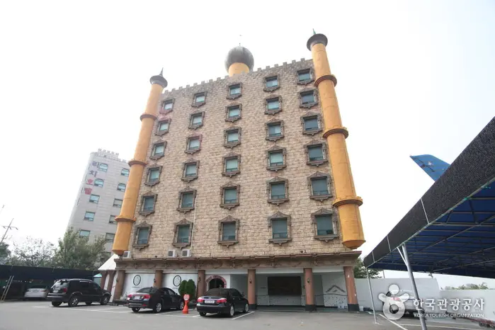 오슬로 무인텔 · 숙박