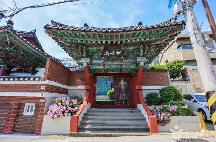 묘심사(부산) · 관광지