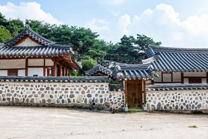 완담서원 · 관광지