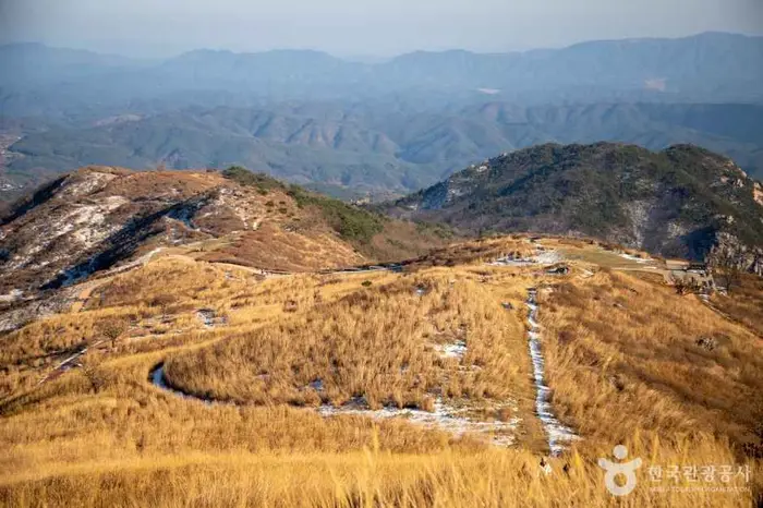 황매산 군립공원 · 관광지