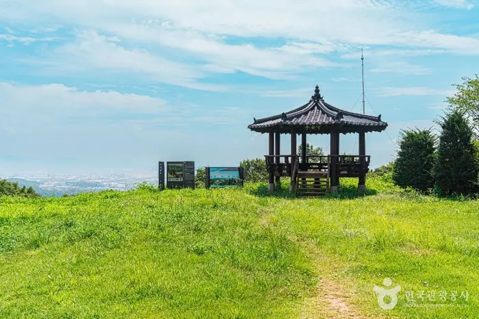 김포 수안산성 · 관광지