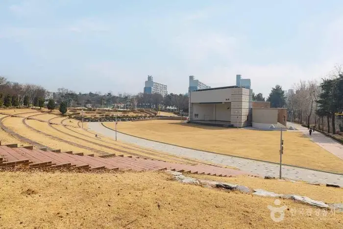 문화공원(인천) · 관광지