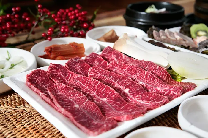 금강한우전문식육식당 · 음식점
