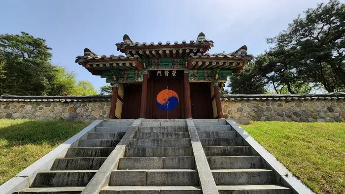 덕촌리 독립운동가 마을 · 관광지