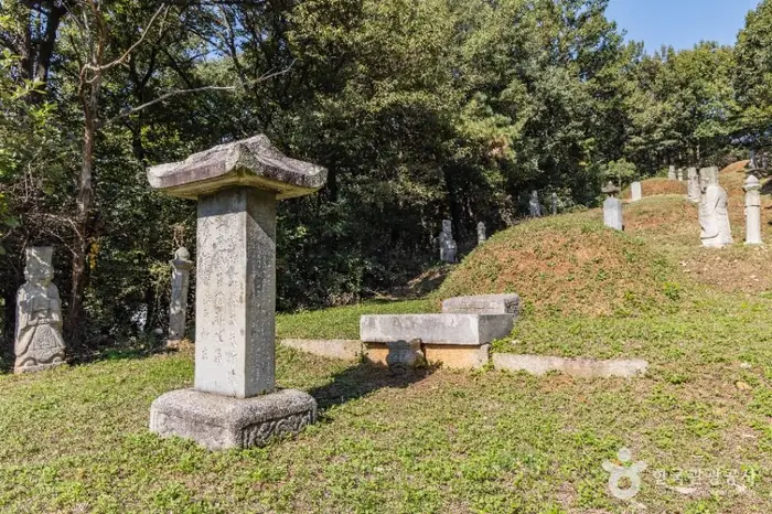 정선옹주 묘역 · 관광지