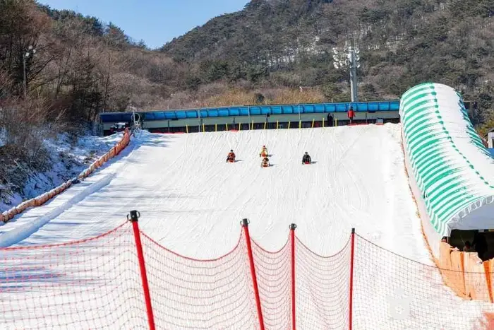 무주덕유산리조트 썰매장 · 레포츠