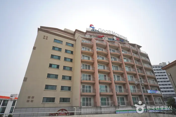 굿모닝 호텔 · 숙박