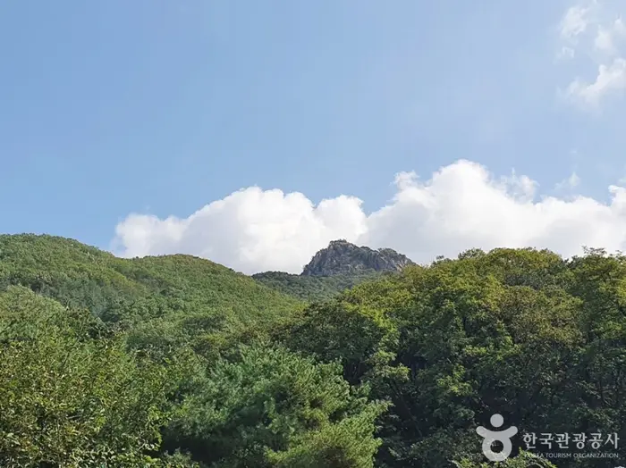 수암봉 · 관광지
