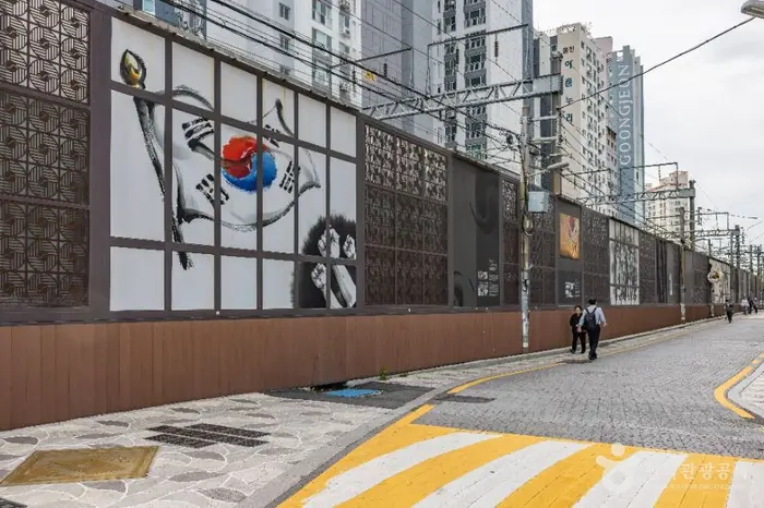 구포만세거리 · 관광지