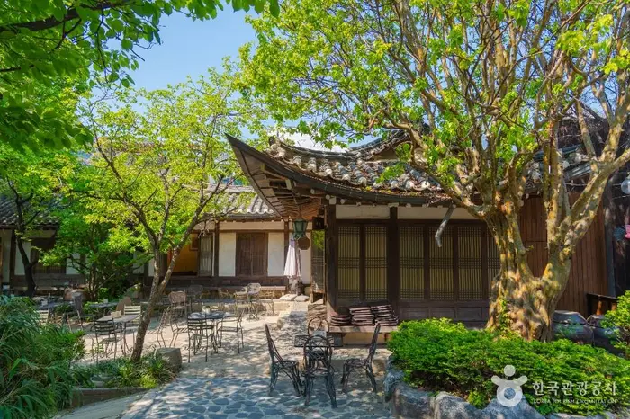 경인미술관 · 문화시설