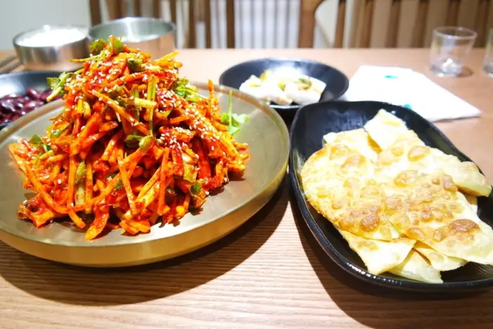 똘똘이식당 · 음식점