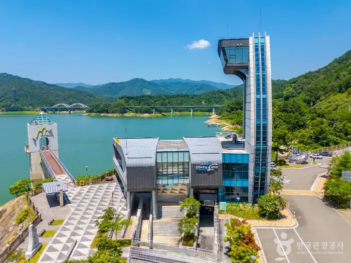 김천 부항댐 물 문화관 · 관광지