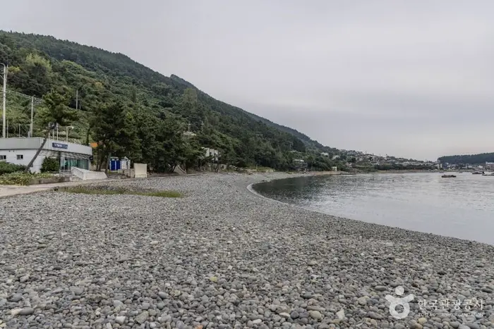 선구몽돌해변 · 관광지