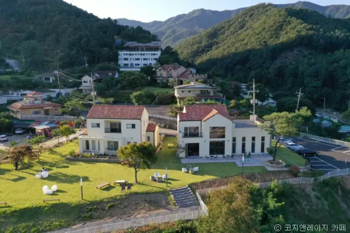 코지앤레이지 · 음식점