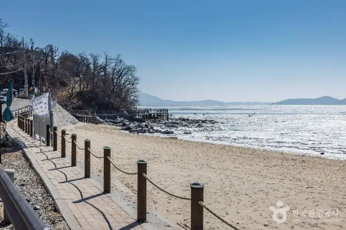 강화 동막해변 · 관광지