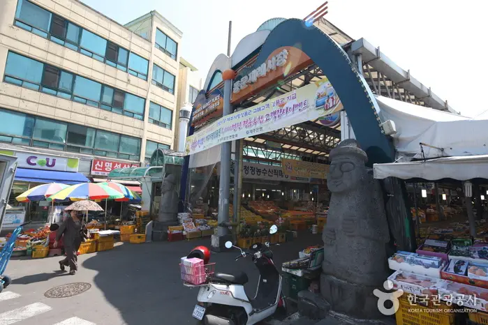 동문재래시장 · 쇼핑