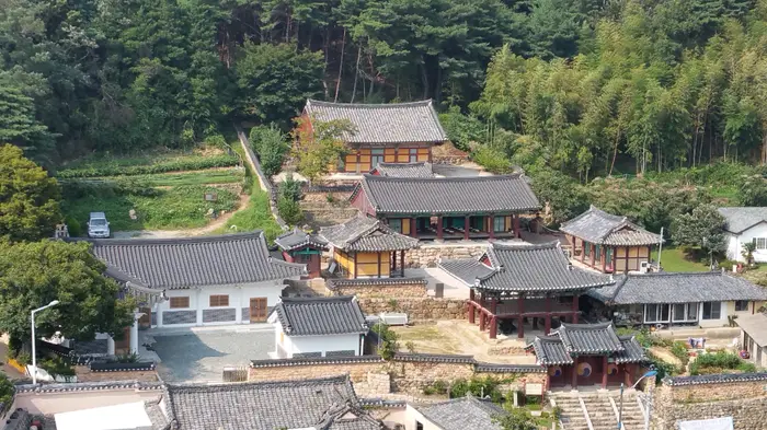 기장향교 · 관광지