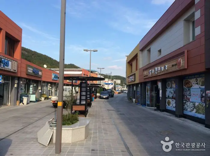 독천장(4, 9일) · 쇼핑
