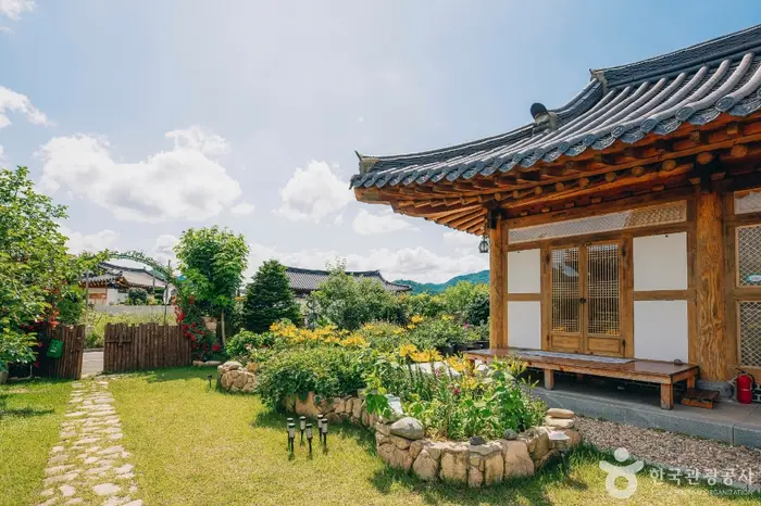 달빛한옥민박 별유풍경 · 숙박