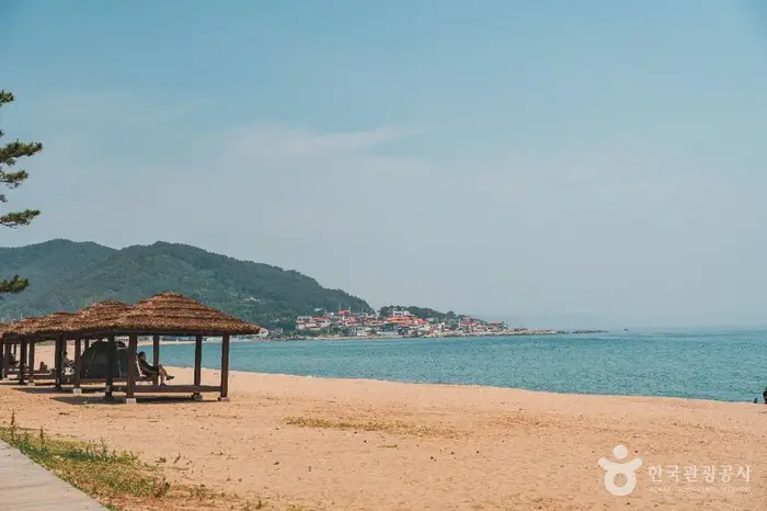 장사해수욕장 · 관광지