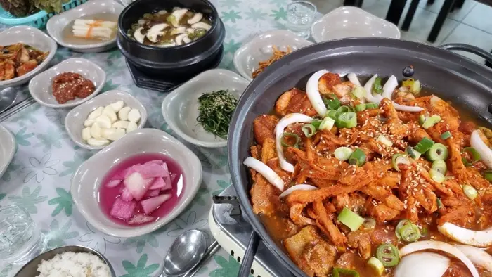 한국관식당 · 음식점