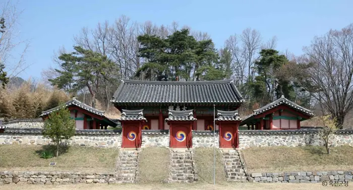 옥천향교 · 관광지