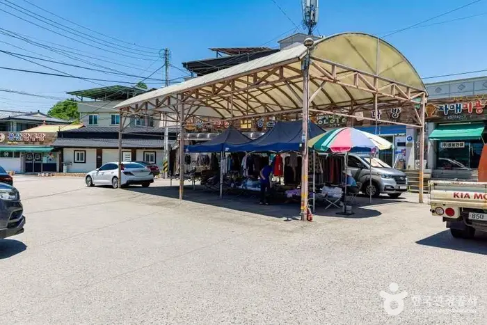용산장 (5, 10일) · 쇼핑