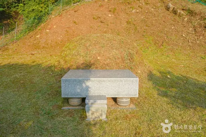 안성 남사당 바우덕이 묘 · 관광지