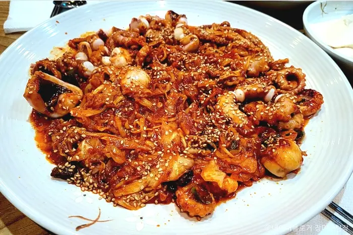 천호낙지 · 음식점