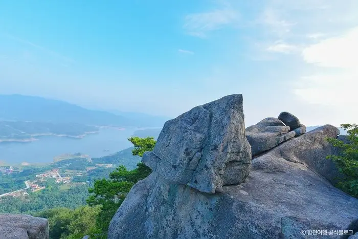 금성산(합천) · 관광지
