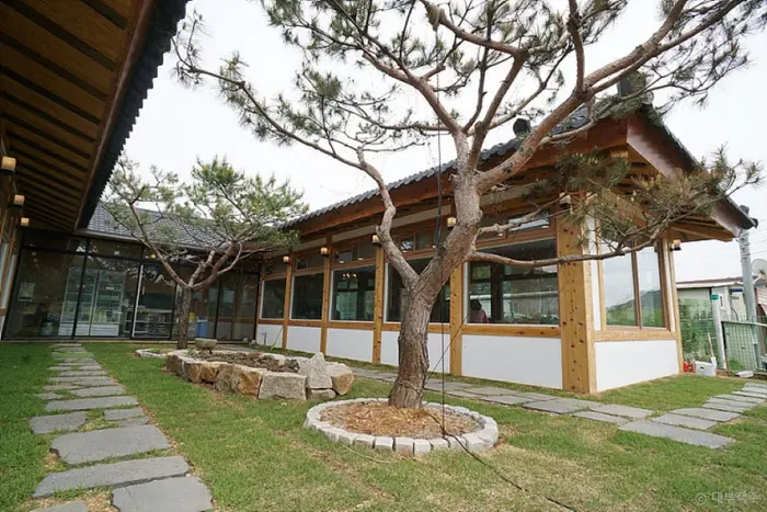 대부객주 · 음식점
